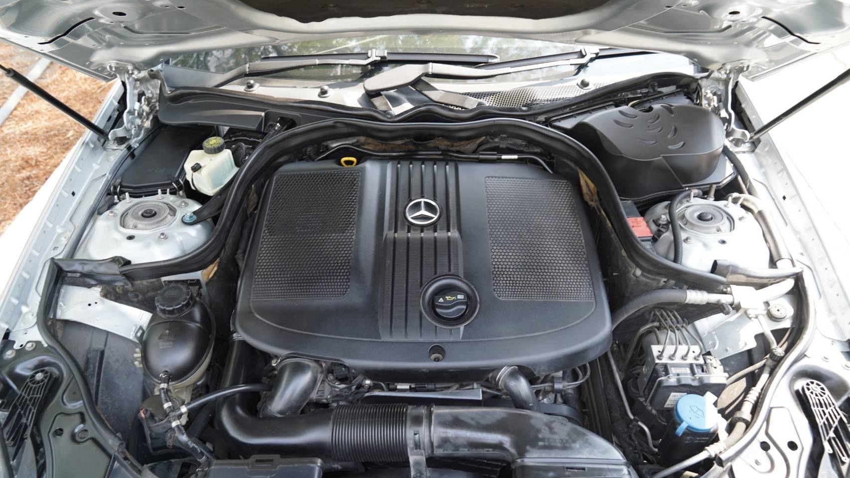 Mercedes-Benz CLS-Class W218 CLS250 ปี 2012 สีเทา (รูปที่ 15)