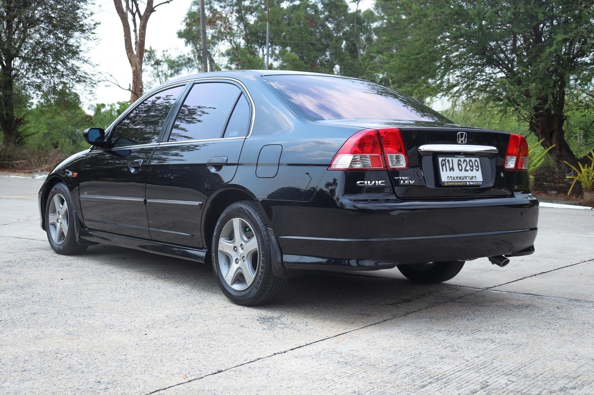 Honda Civic ES (Dimension) โฉม ตาเหยี่ยว ปี 2005 สีดำ (รูปที่ 7)