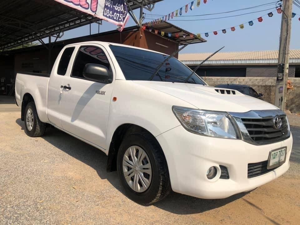 Toyota Hilux Vigo Extra cab ปี 2013 สีขาว (รูปที่ 2)