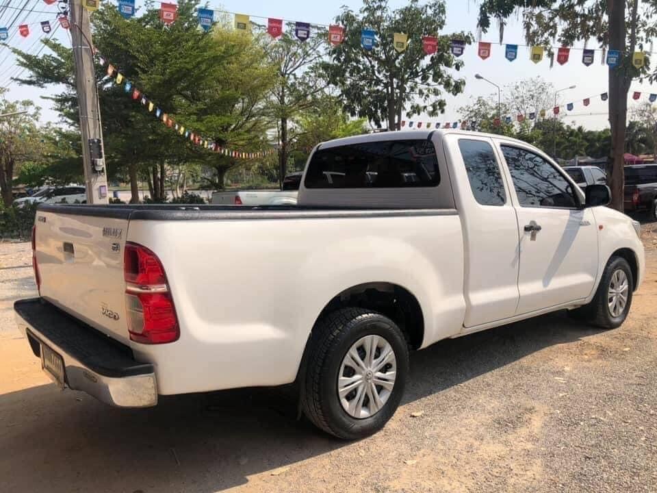 Toyota Hilux Vigo Extra cab ปี 2013 สีขาว (รูปที่ 4)