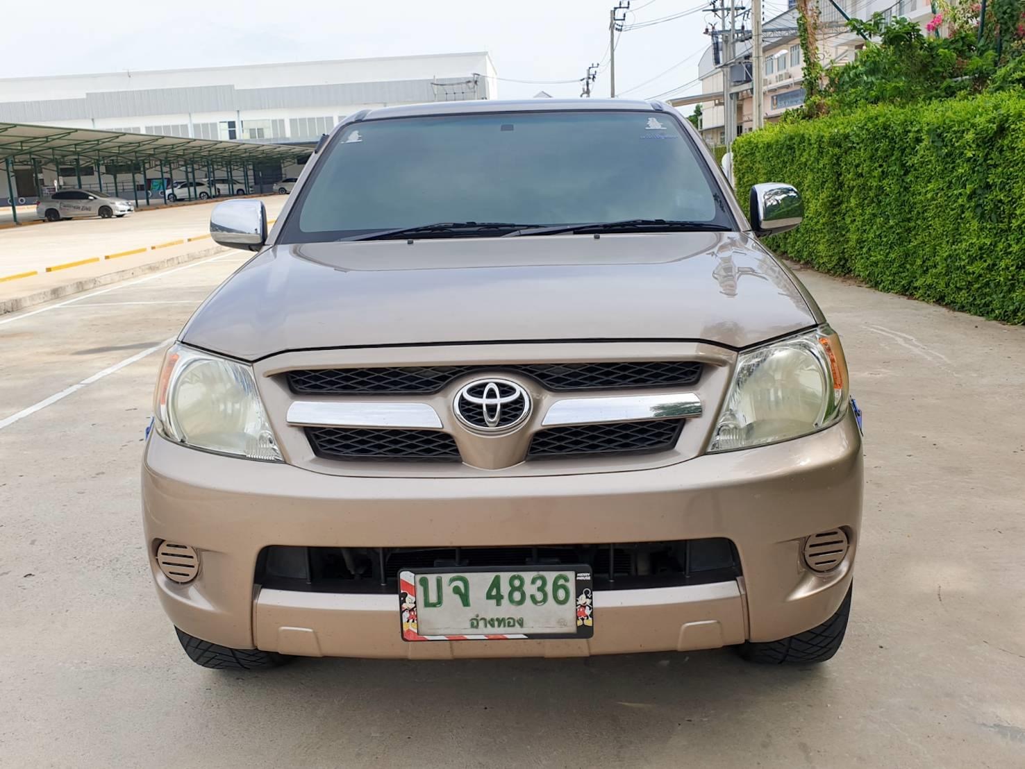 Toyota Hilux Vigo Extra cab ปี 2004