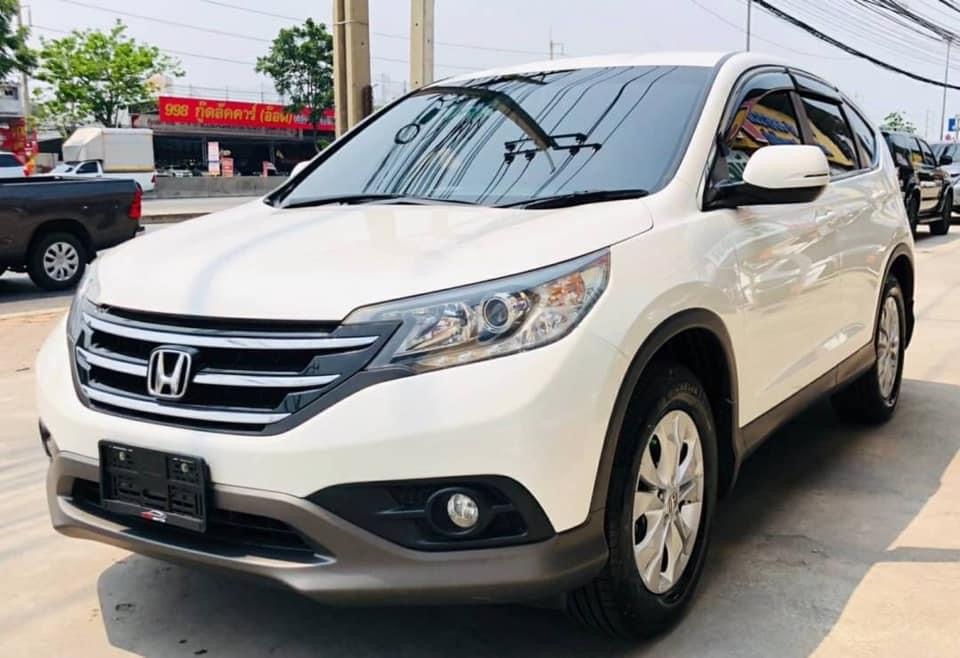 Honda CR-V ปี 2013 สีขาว