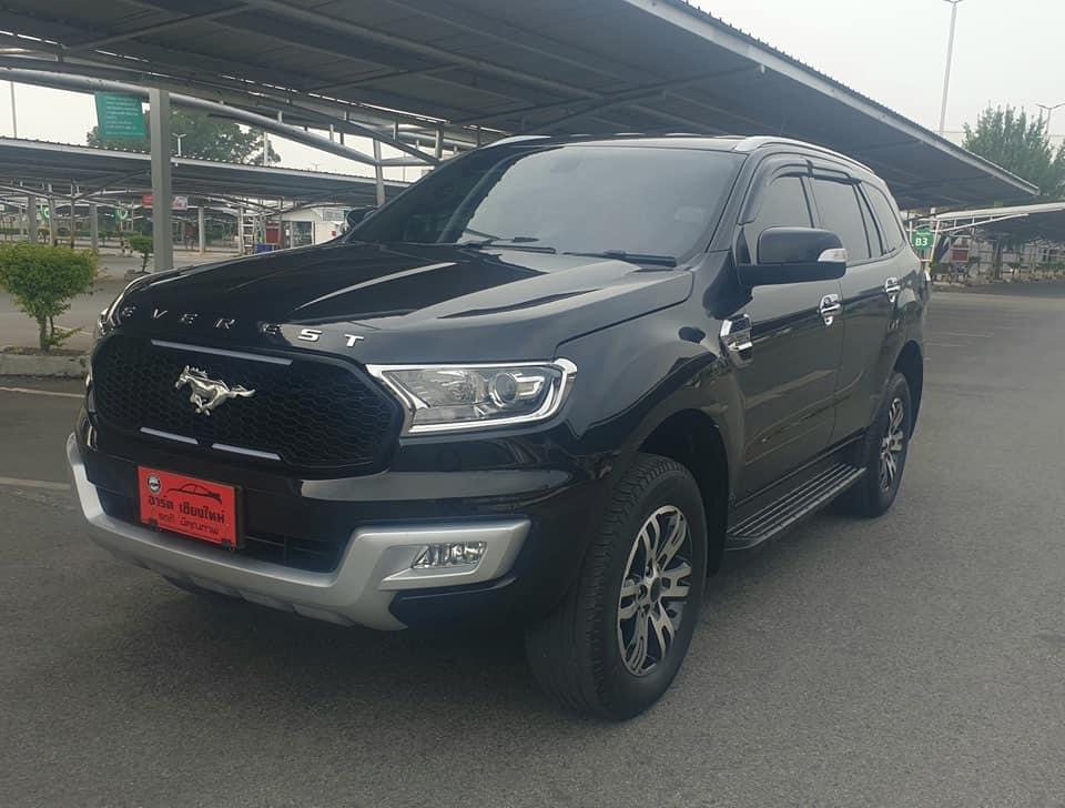 Ford Everest ปี 2016 สีดำ