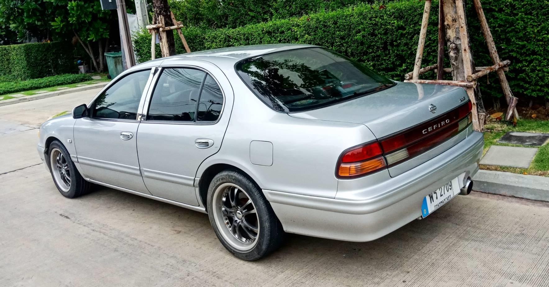 Nissan Cefiro A32 ปี 1997 สีเงิน