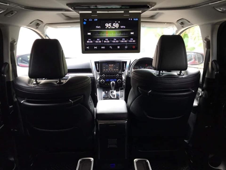 Toyota Alphard ปี 2018 สีแดง (รูปที่ 10)