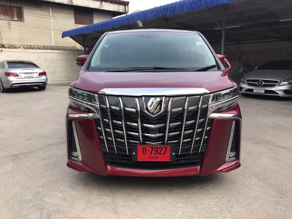 Toyota Alphard ปี 2018 สีแดง (รูปที่ 5)