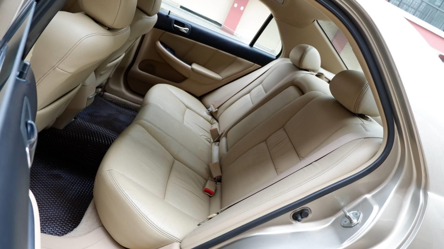 Honda Accord Gen 7 (ปลาวาฬ) ปี 2003 สีทอง (รูปที่ 22)