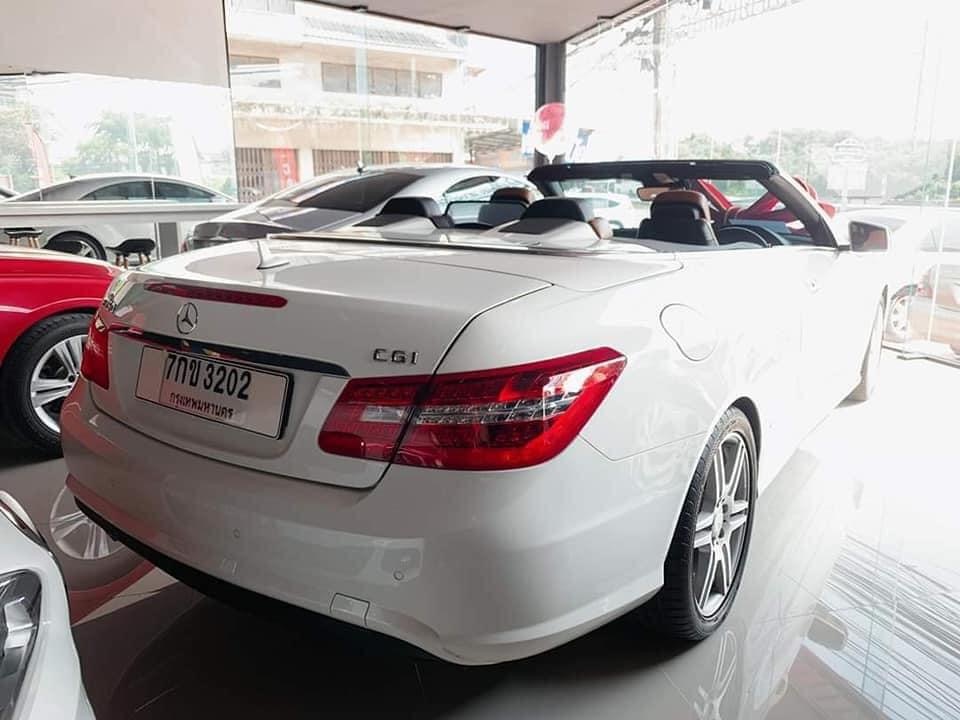 Mercedes-Benz E-Class A207 E250 ปี 2012 สีขาว (รูปที่ 2)