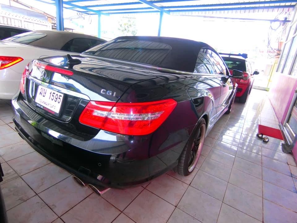 Mercedes-Benz E-Class A207 E250 ปี 2011 สีดำ (รูปที่ 2)
