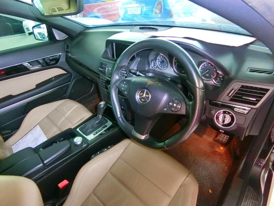 Mercedes-Benz E-Class A207 E250 ปี 2011 สีดำ (รูปที่ 5)