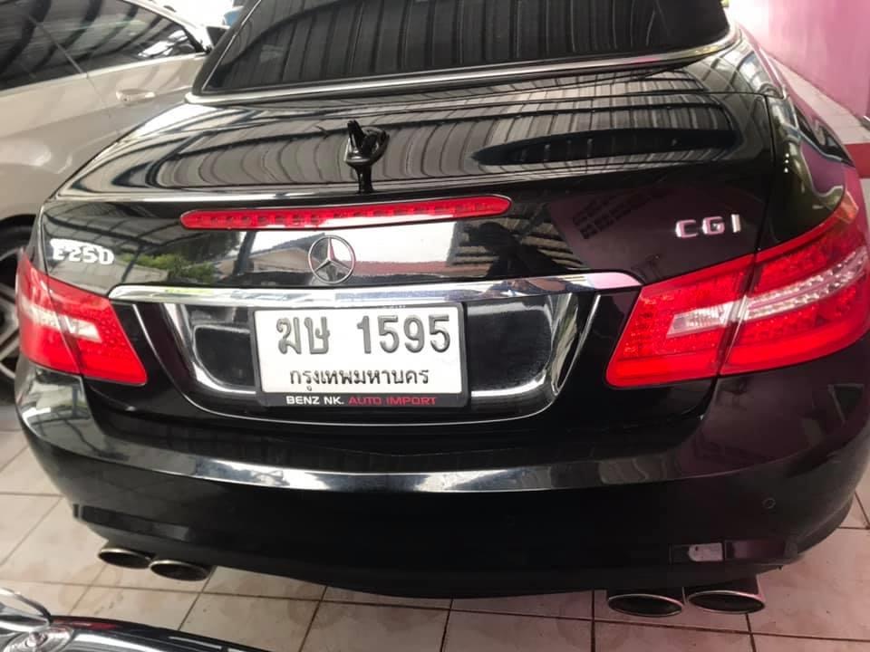 Mercedes-Benz E-Class A207 E250 ปี 2011 สีดำ (รูปที่ 9)