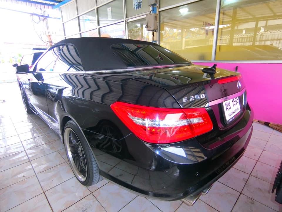 Mercedes-Benz E-Class A207 E250 ปี 2011 สีดำ (รูปที่ 3)
