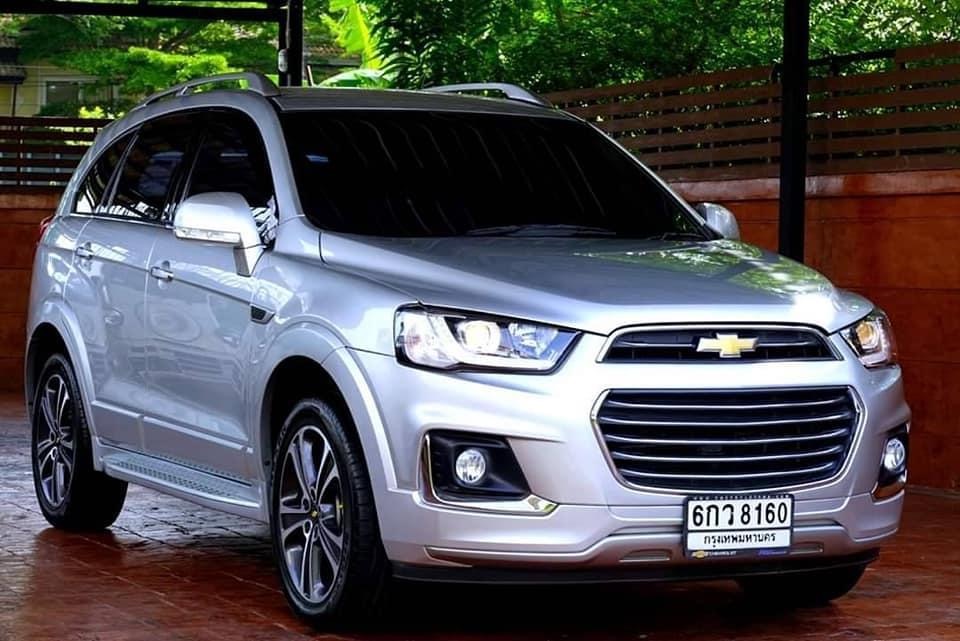 Chevrolet Captiva ปี 2017 สีเทา