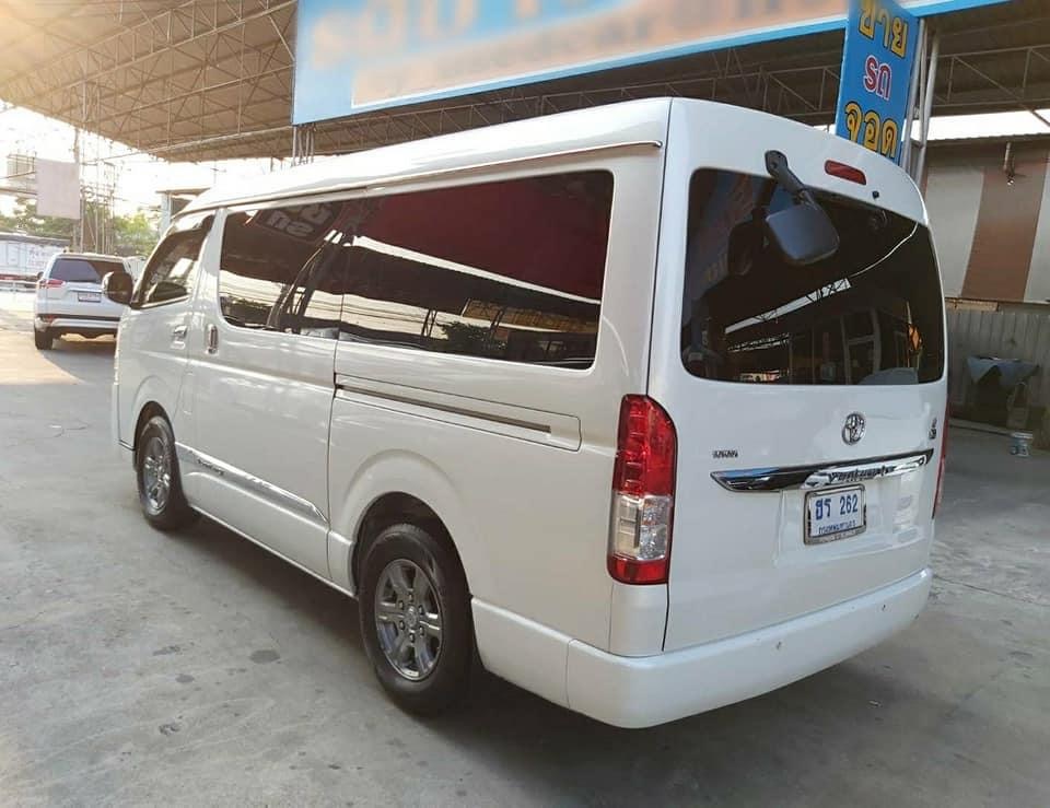 Toyota Ventury ปี 2014 สีขาว (รูปที่ 4)