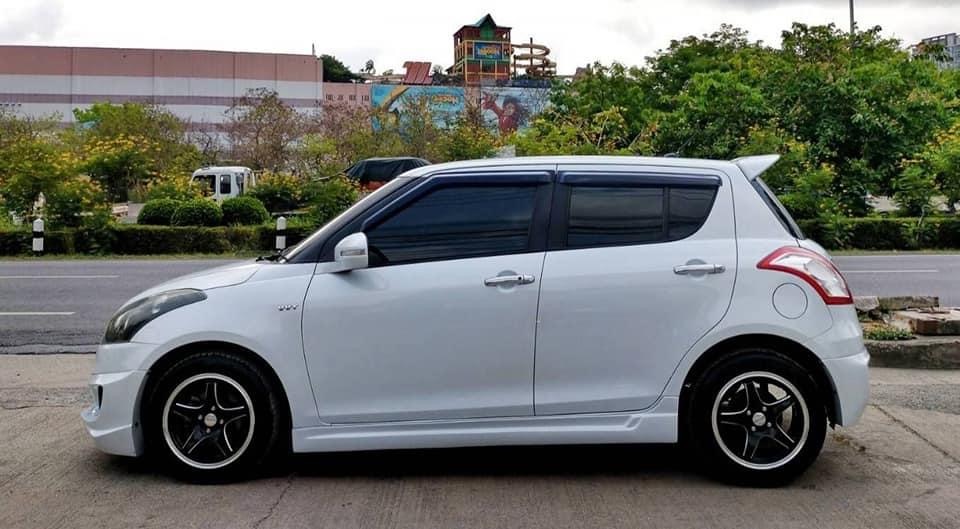 Suzuki Swift ปี 2013 สีขาว (รูปที่ 6)