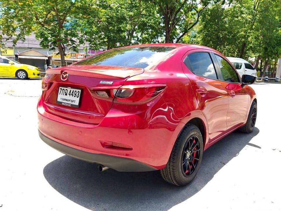 Mazda 2 Sedan (4 ประตู) ปี 2018 สีแดง (รูปที่ 2)
