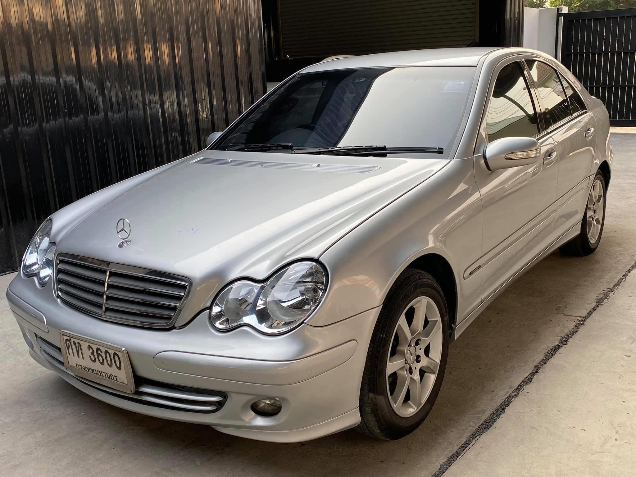 Mercedes-Benz C-Class W203 C180 ปี 2005 สีเงิน