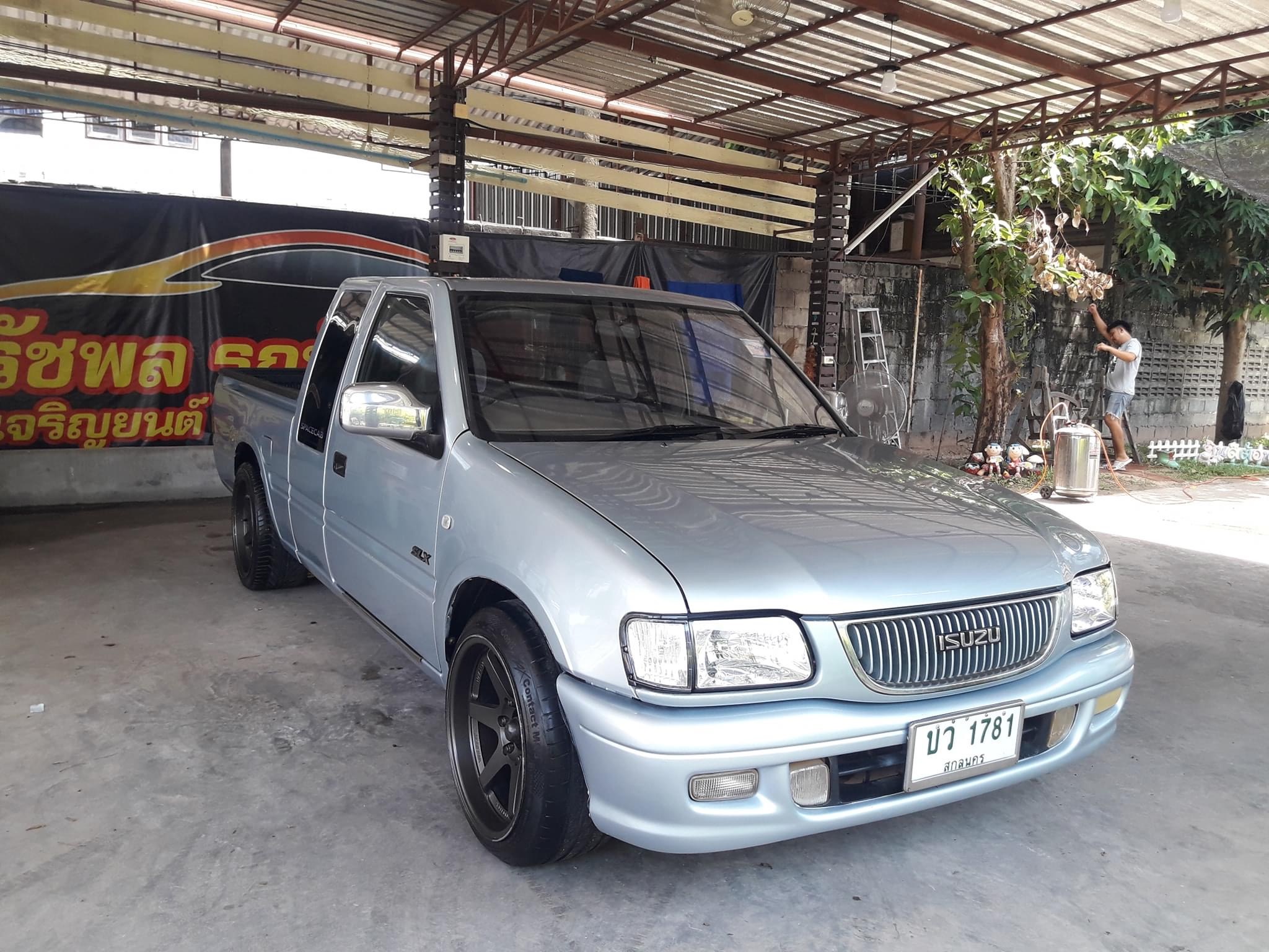 Isuzu TFR Dragon ปี 2000 สีเทา (รูปที่ 3)