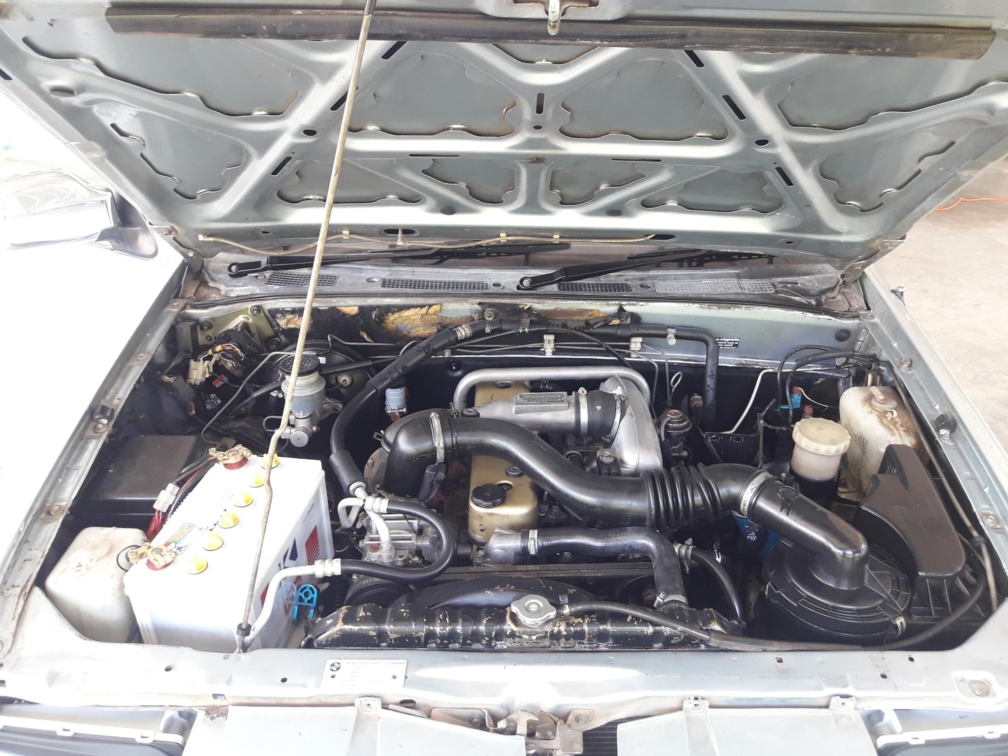Isuzu TFR Dragon ปี 2000 สีเทา (รูปที่ 8)