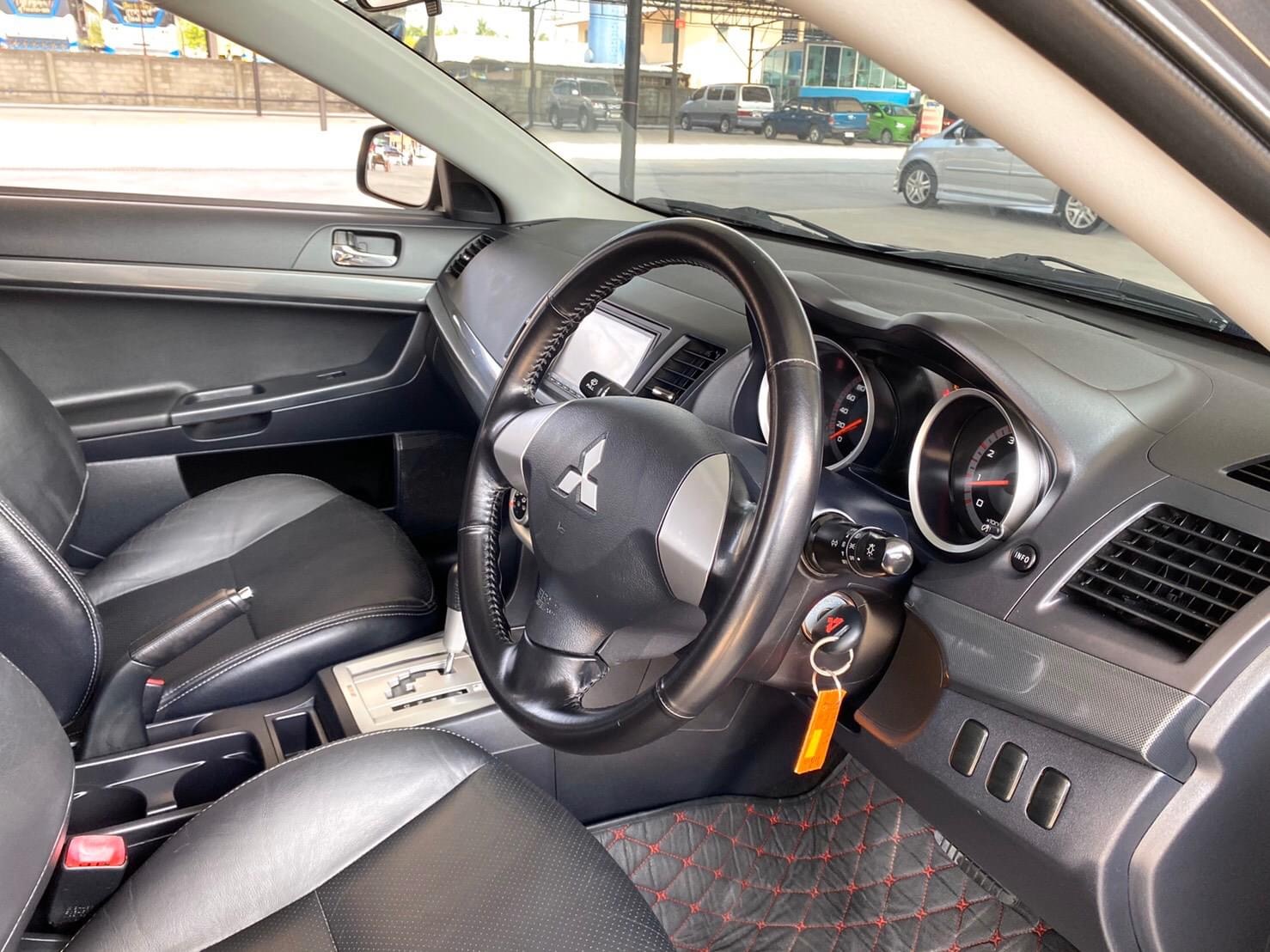Mitsubishi Lancer EX ปี 2010 สีเทา (รูปที่ 11)