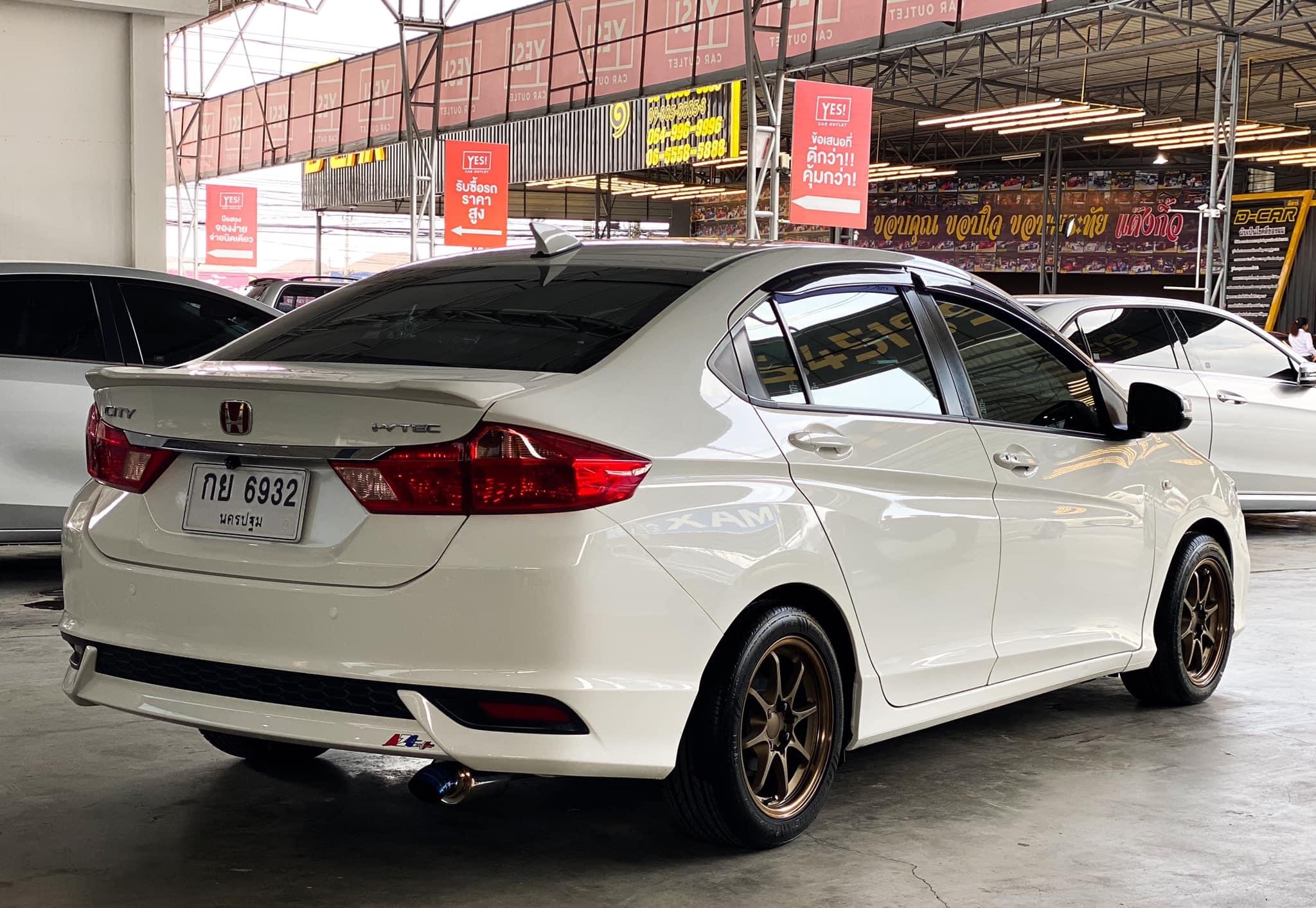 Honda City ปี 2018 สีขาว