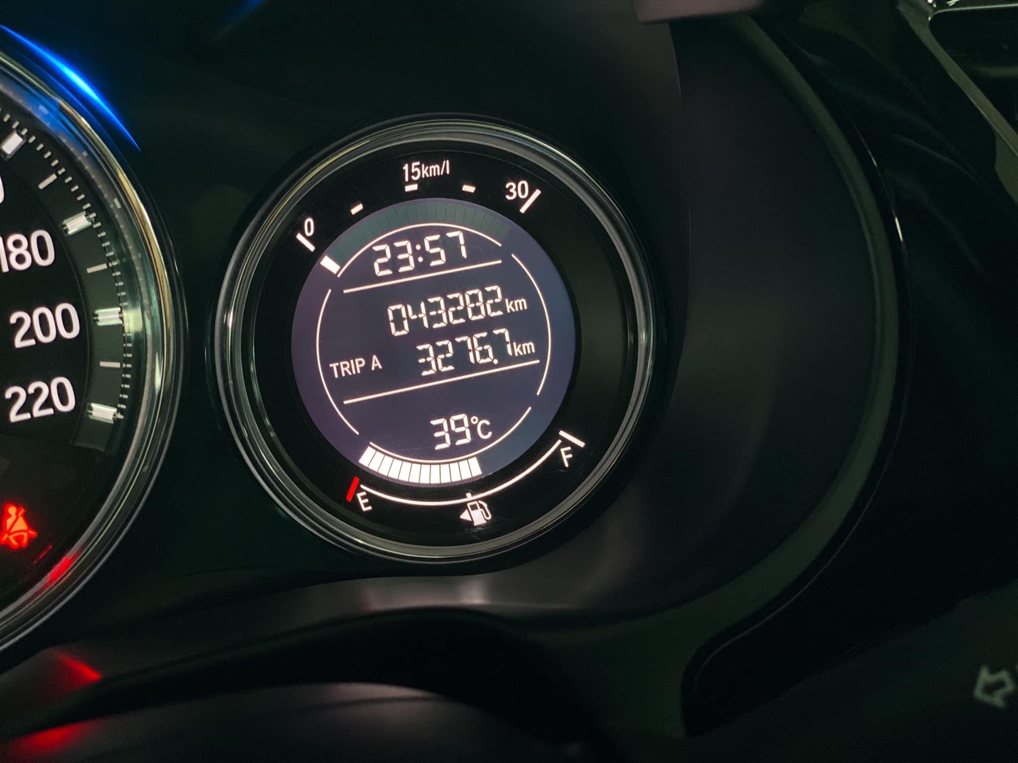 Honda City ปี 2018 สีขาว (รูปที่ 16)
