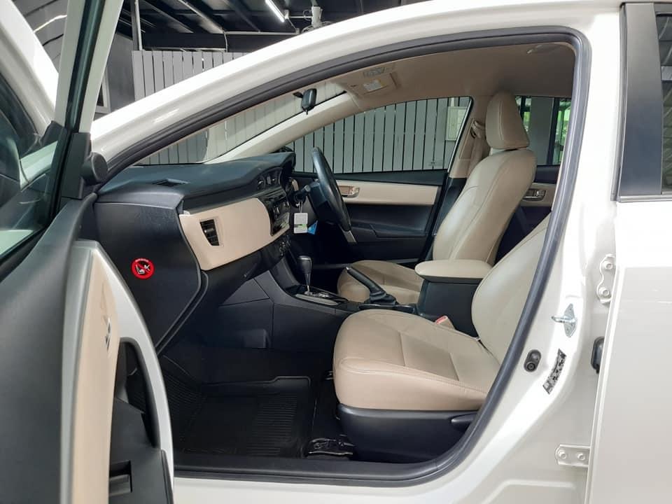 Toyota Corolla Altis ปี 2014 สีขาว (รูปที่ 9)