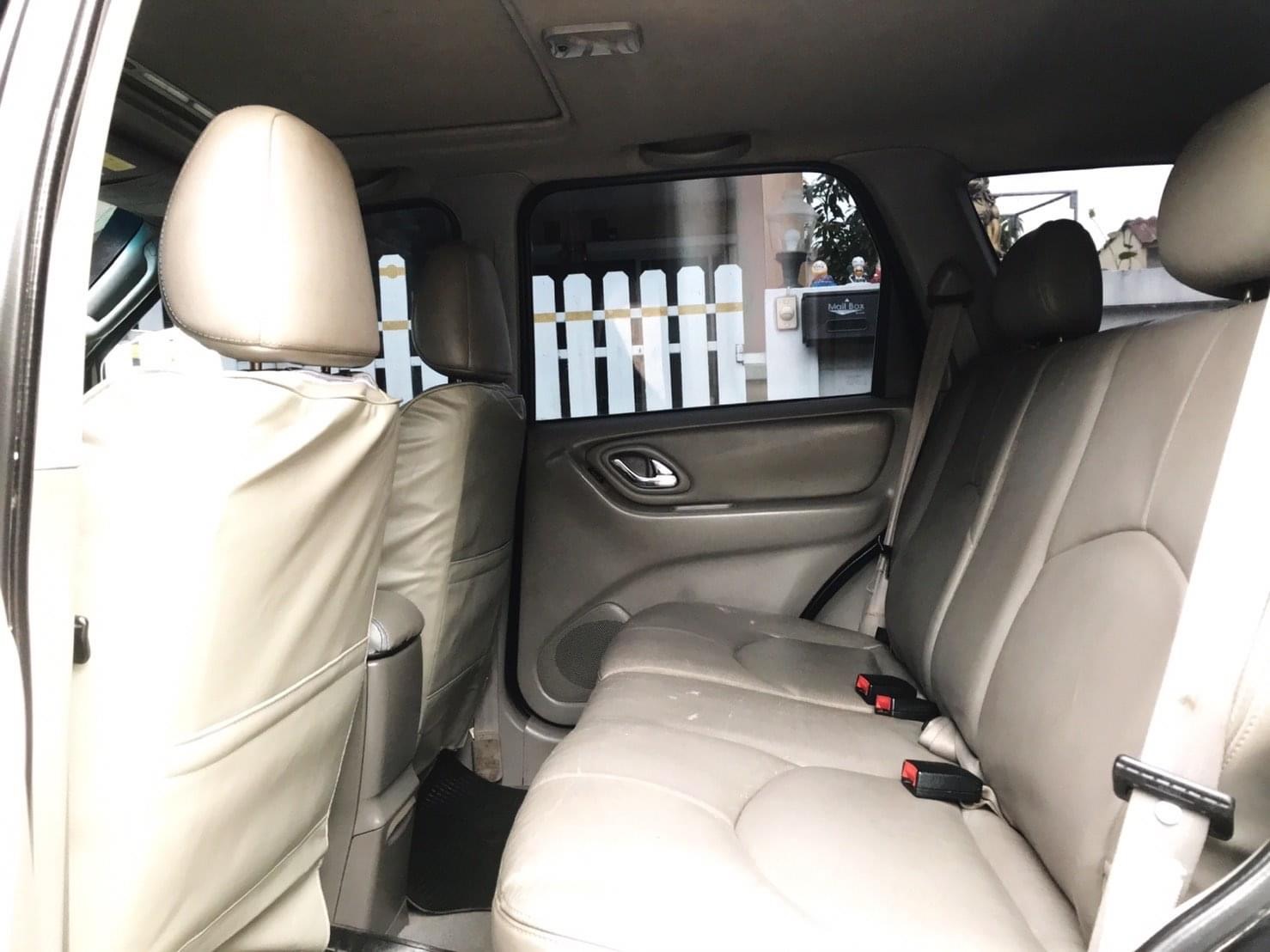 Mazda Tribute ปี 2004 สีดำ (รูปที่ 12)