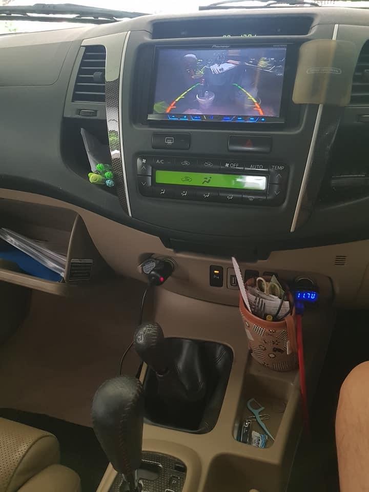 Toyota Fortuner ไมเนอร์เชนจ์ 1 ปี 2010 สีขาว (รูปที่ 7)
