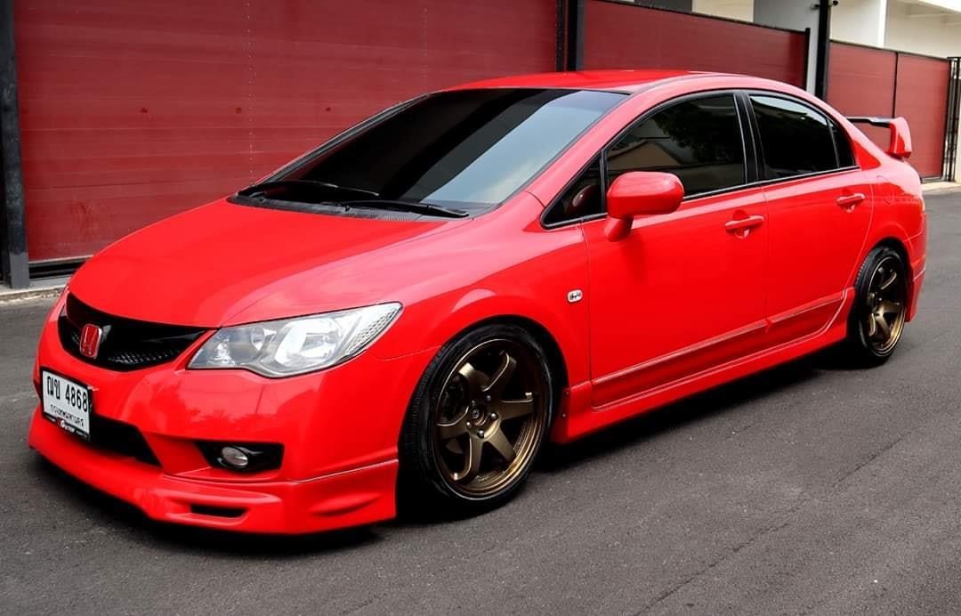Honda Civic FD ปี 2010 สีแดง (รูปที่ 2)