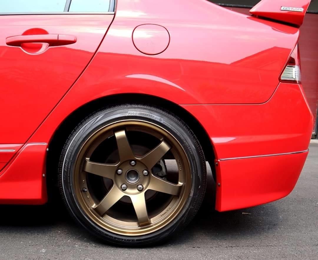 Honda Civic FD ปี 2010 สีแดง (รูปที่ 6)