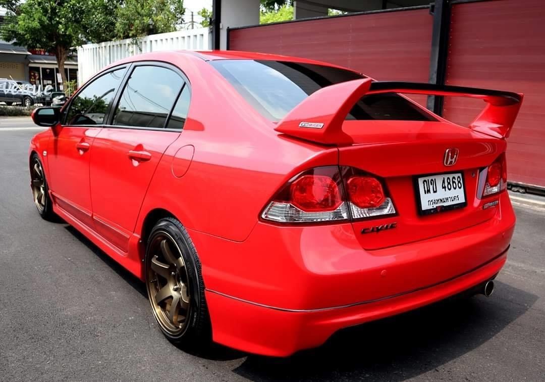Honda Civic FD ปี 2010 สีแดง (รูปที่ 4)
