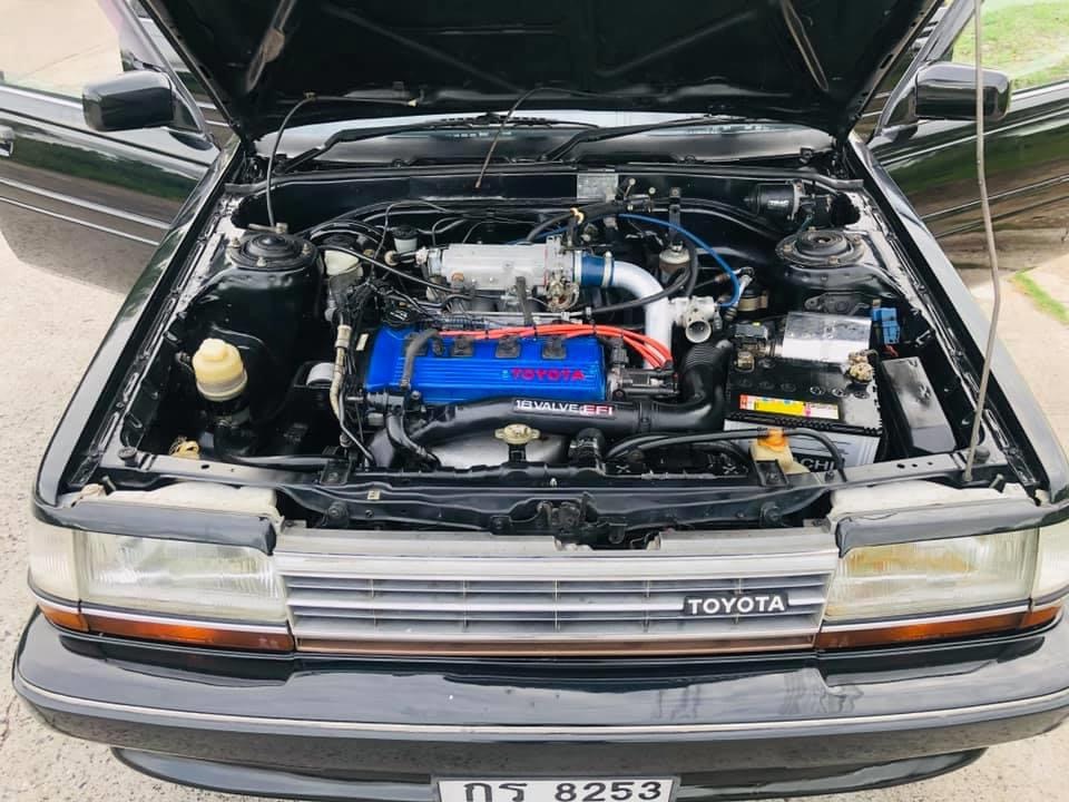 Toyota Corona ปี 1988 สีดำ (รูปที่ 2)