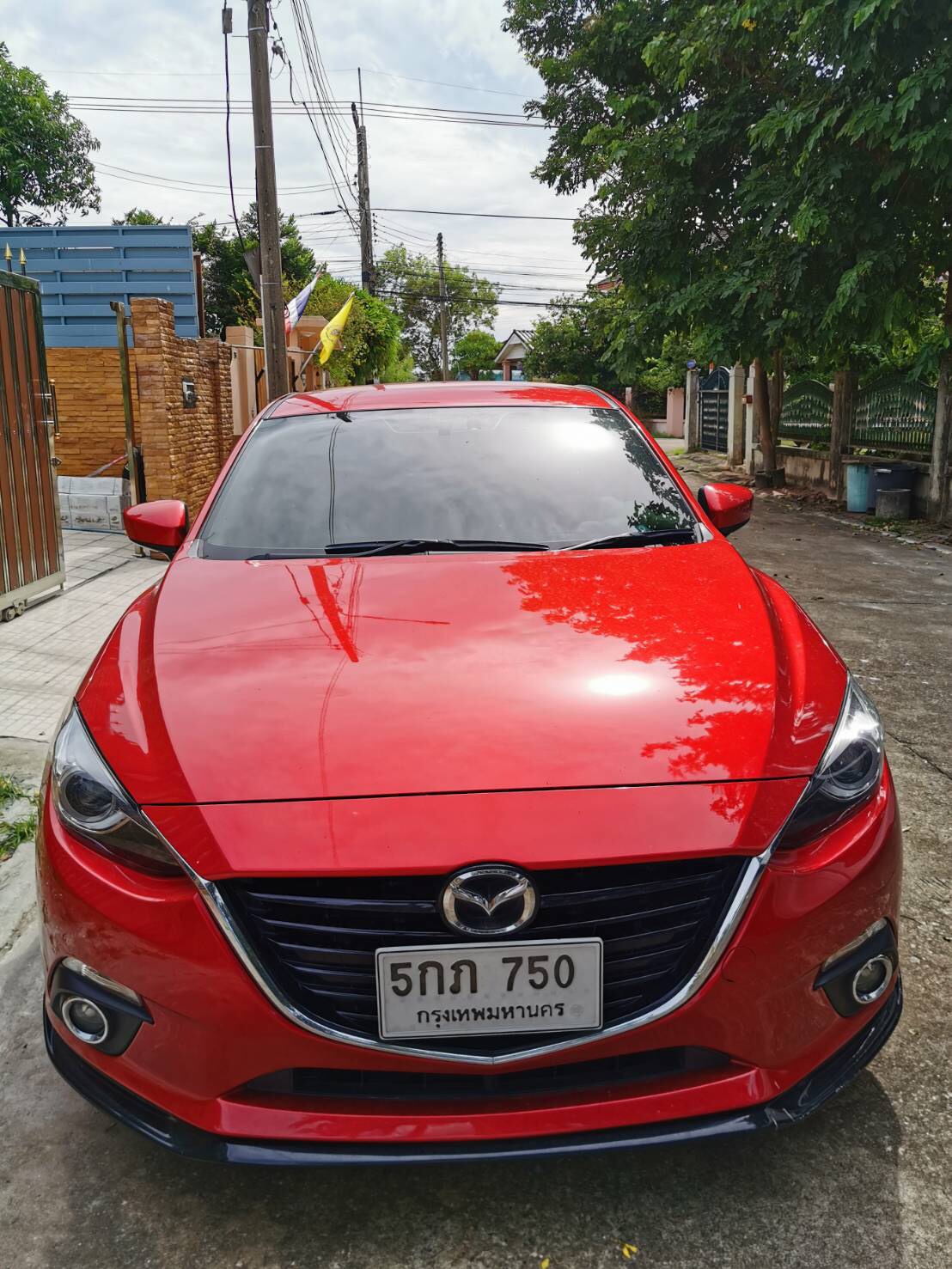 Mazda 3 ปี 2016 สีแดง