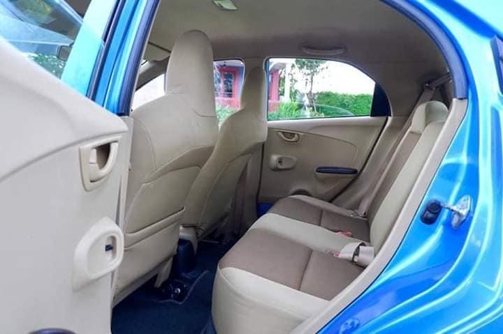 Honda Brio ปี 2011 สีฟ้า (รูปที่ 9)