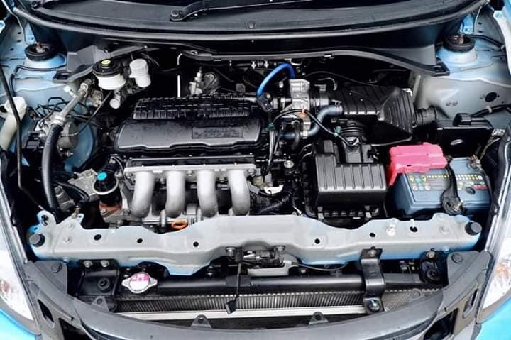 Honda Brio ปี 2011 สีฟ้า (รูปที่ 10)