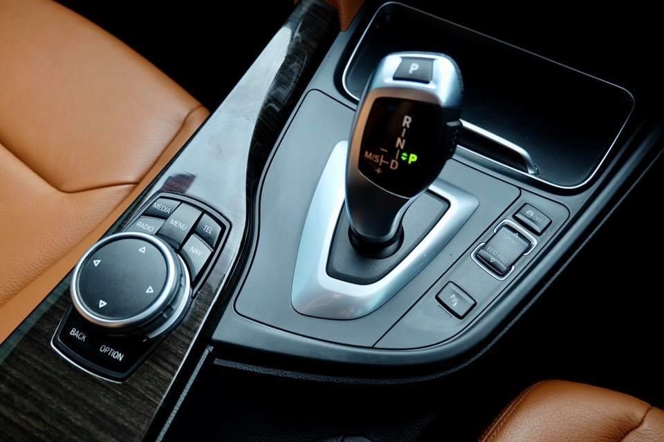 BMW F30 320I Luxury LCI Minorchange (รูปที่ 16)