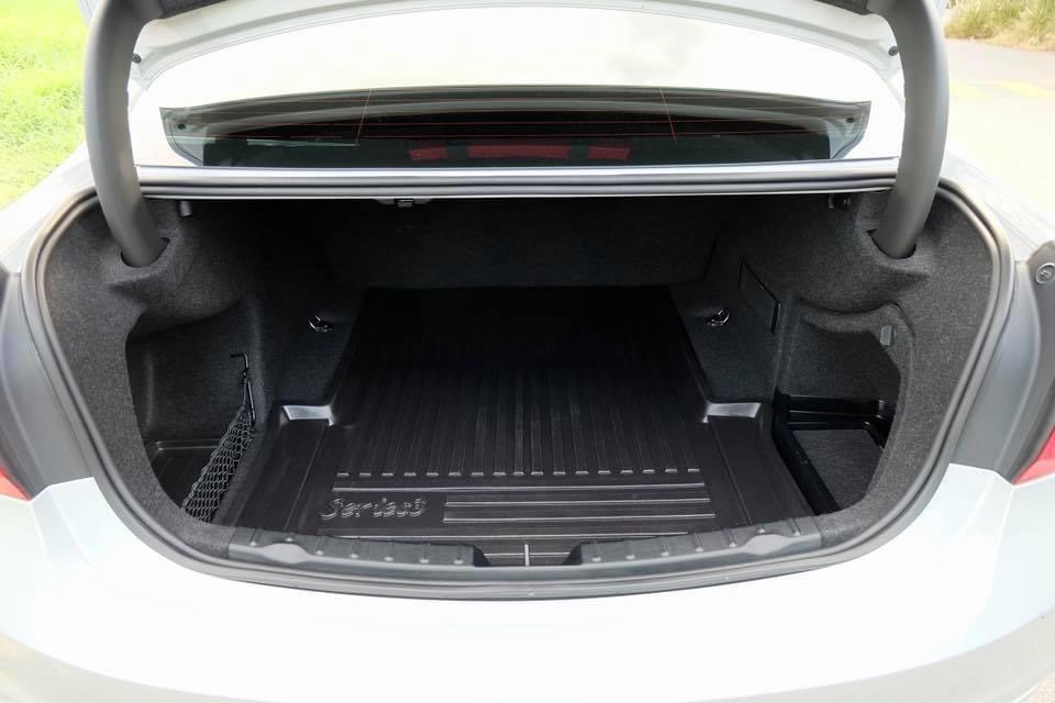 BMW F30 320I Luxury LCI Minorchange (รูปที่ 10)