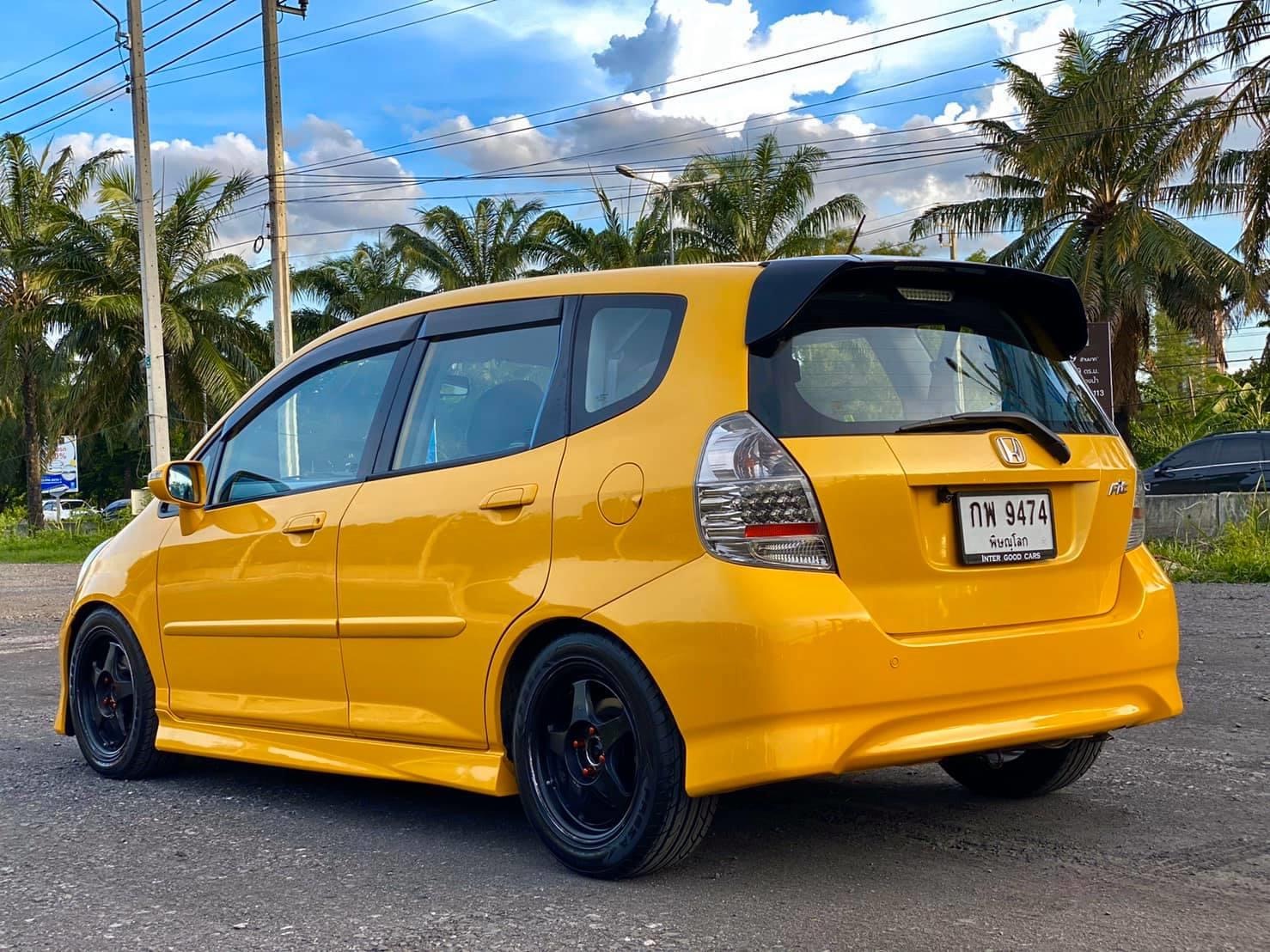 Honda Jazz GD ปี 2006 สีเหลือง (รูปที่ 11)