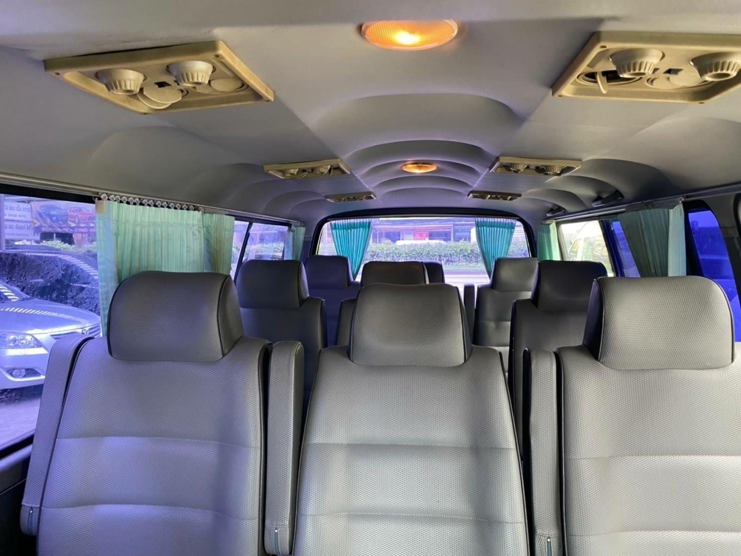 Toyota HiAce หัวจรวด ปี 2003 สีเทา (รูปที่ 4)