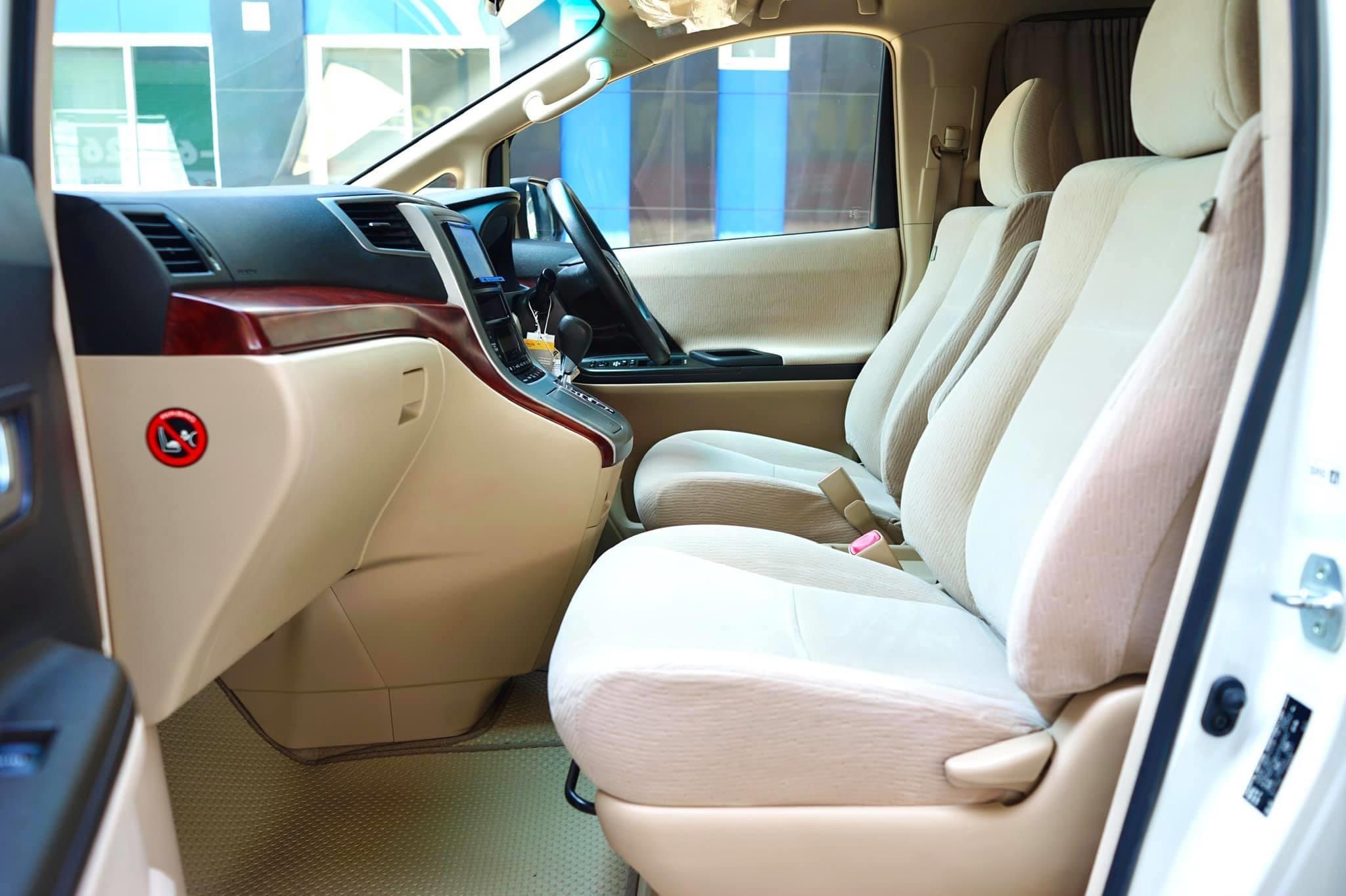 Toyota Vellfire Welcab ปี 2009 สีขาว (รูปที่ 6)