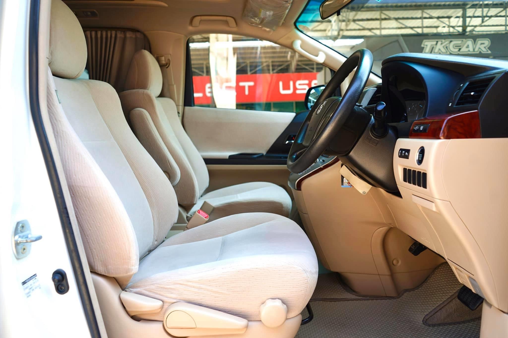 Toyota Vellfire Welcab ปี 2009 สีขาว (รูปที่ 5)
