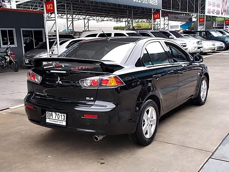Mitsubishi Lancer EX ปี 2011 สีดำ (รูปที่ 4)