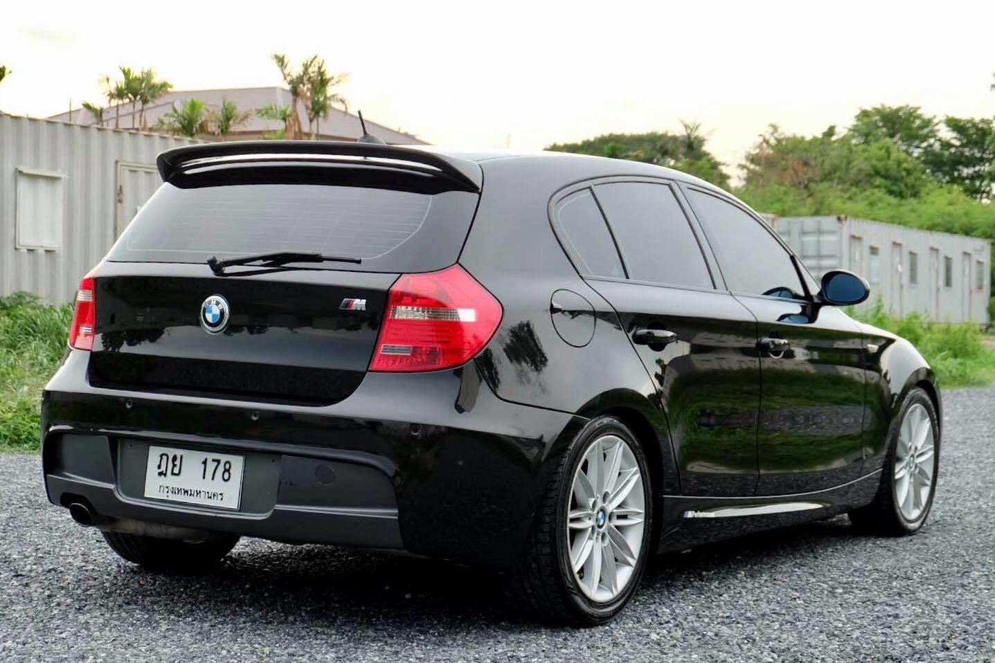BMW 1 Series E87 / E82 118i (5 ประตู) ปี 2010 สีดำ
