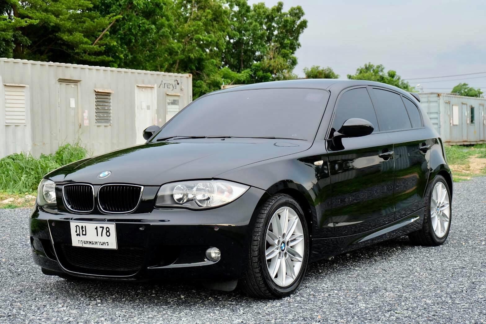 BMW 1 Series E87 / E82 118i (5 ประตู) ปี 2010 สีดำ