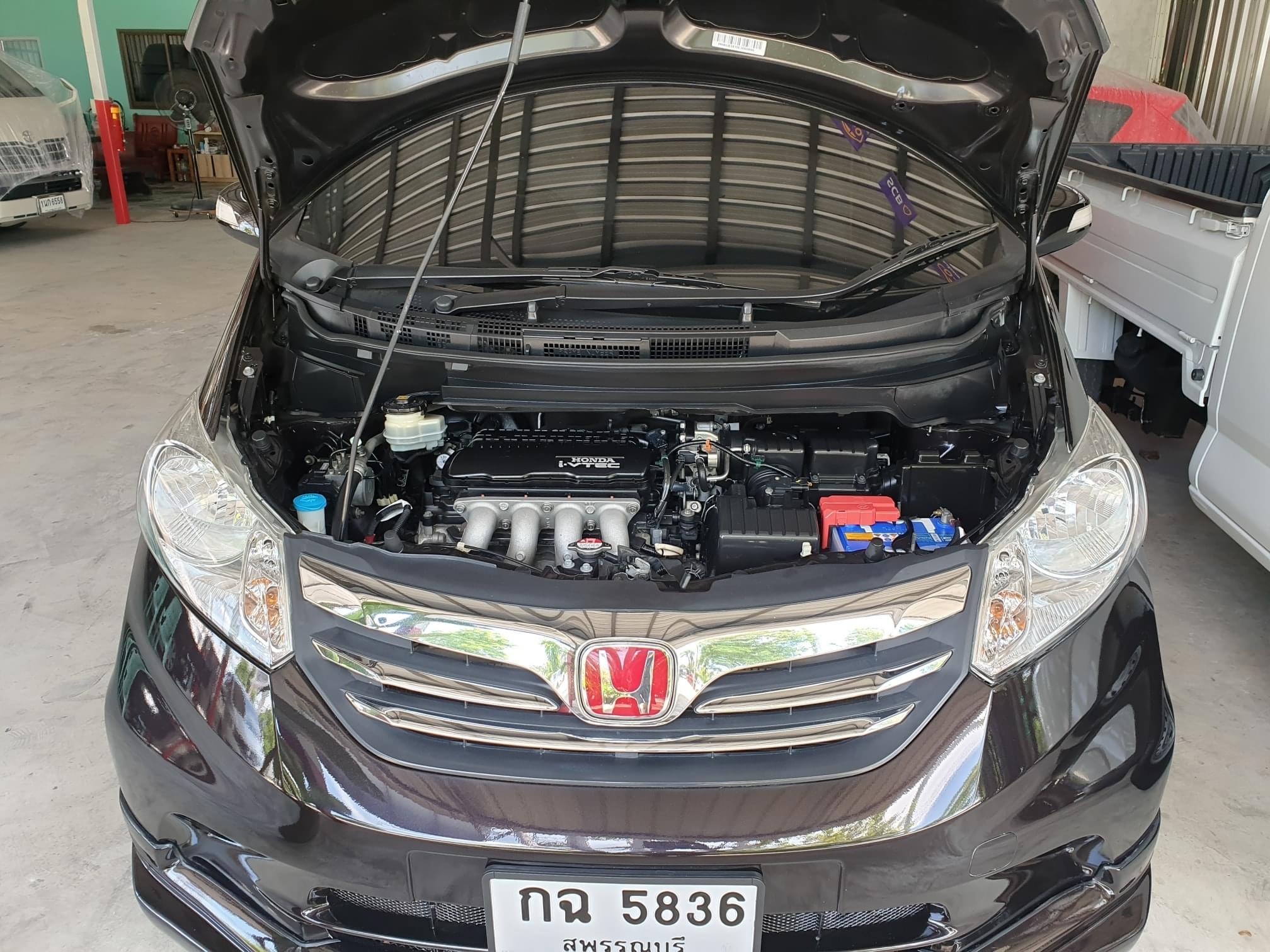 Honda Freed ปี 2013 สีดำ (รูปที่ 21)
