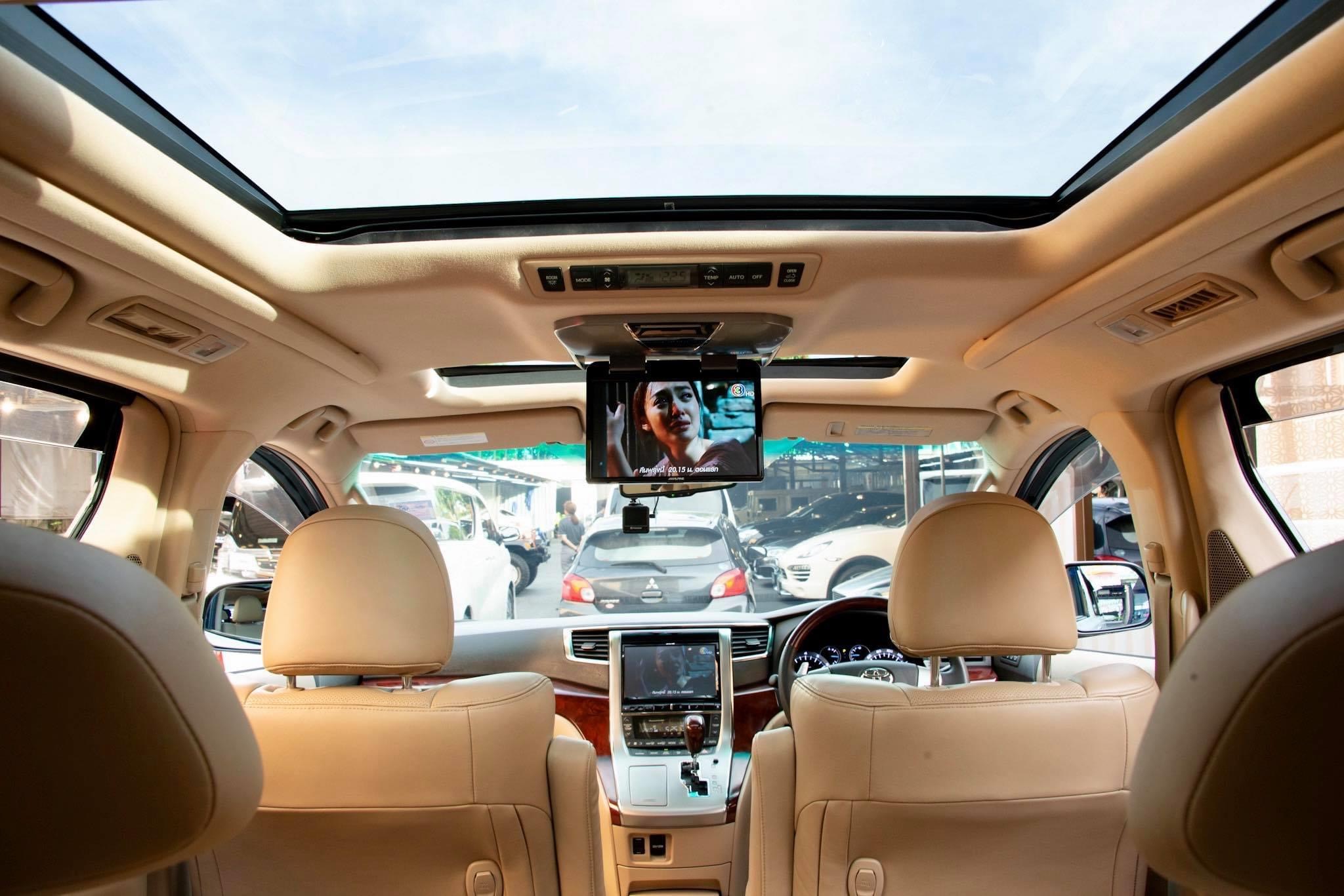 Toyota Alphard ปี 2012 สีขาว (รูปที่ 14)