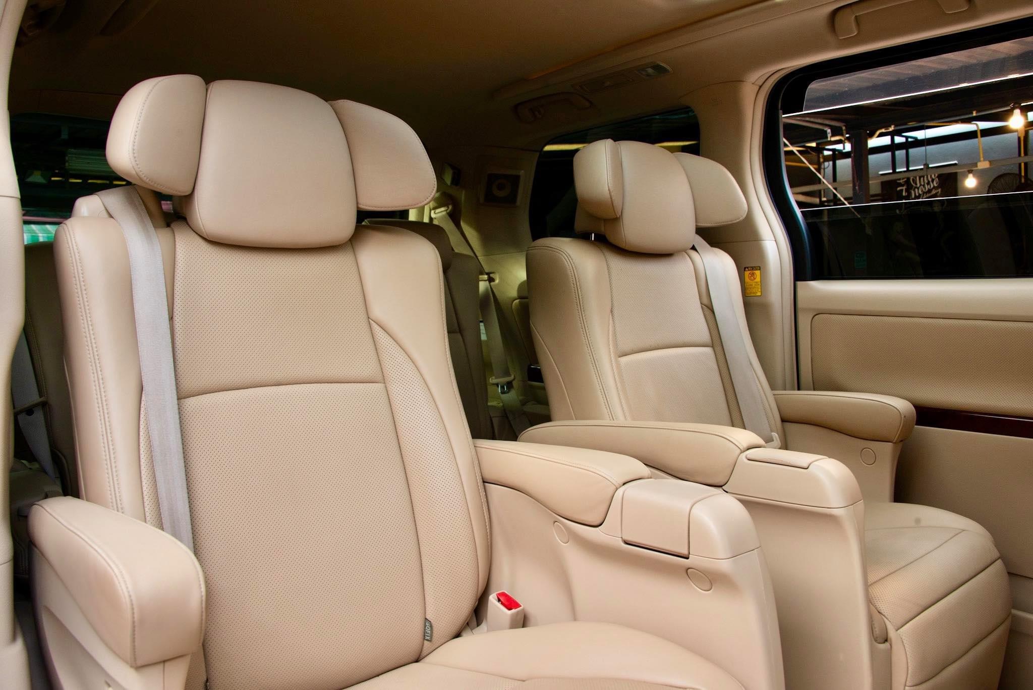 Toyota Alphard ปี 2012 สีขาว (รูปที่ 11)
