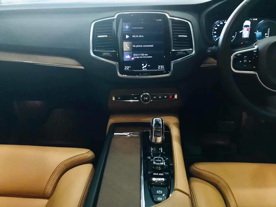 Volvo XC90 ปี 2017 สีขาว (รูปที่ 9)