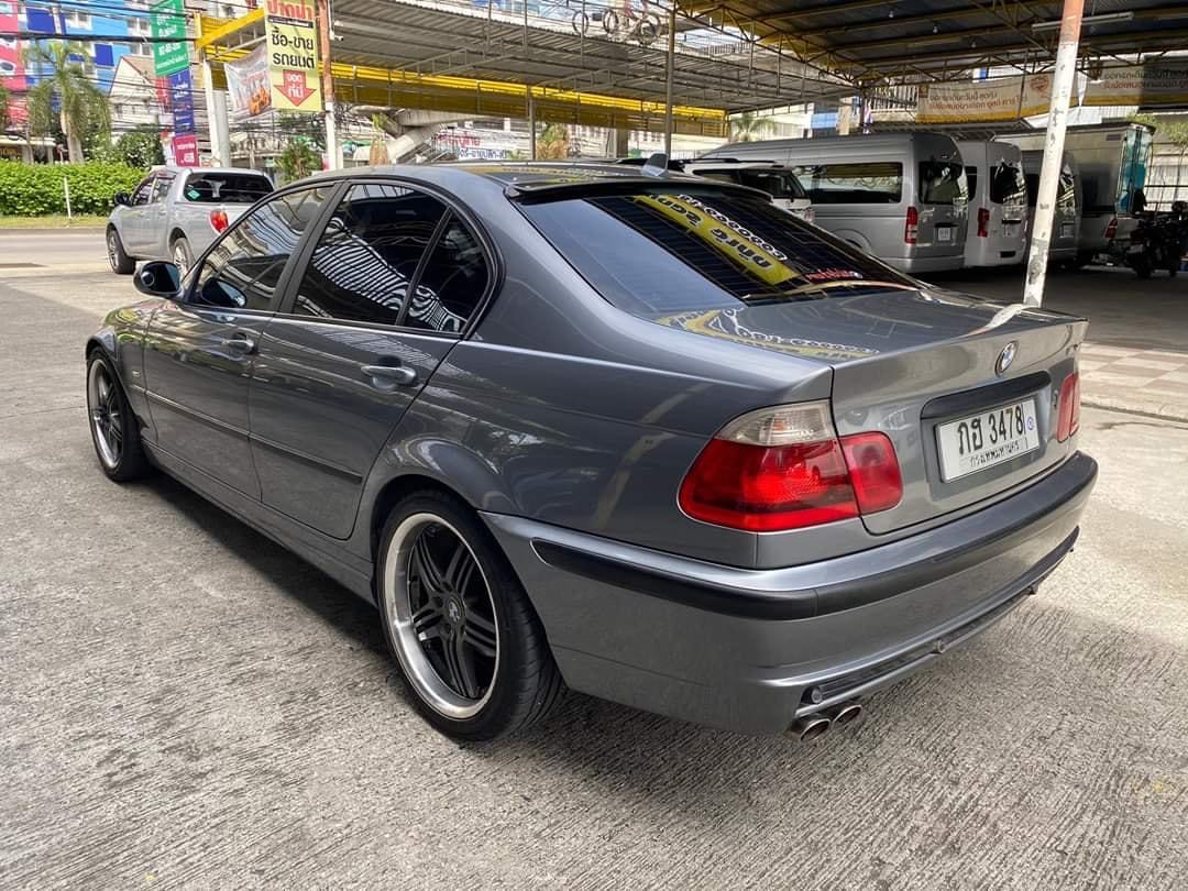 BMW 3 Series E46 318i ปี 2001 สีเทา